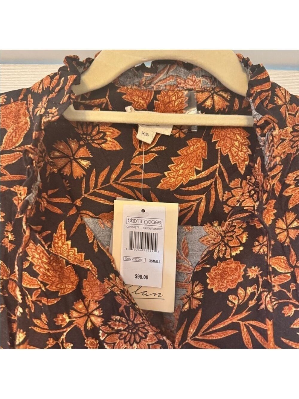 Elan Black Autumn Print Split Neck Top - Picture 9 of 11